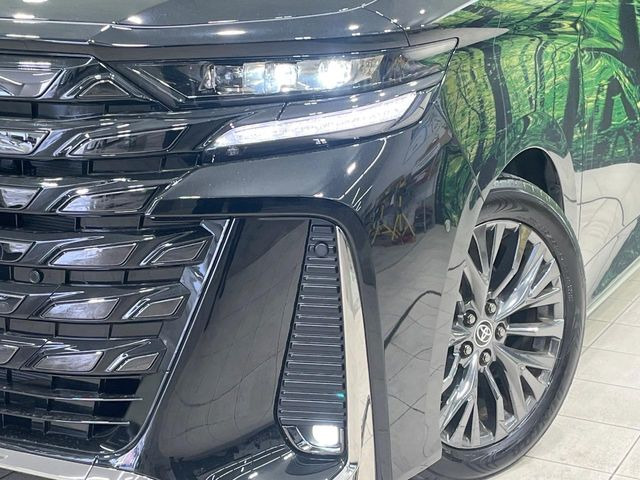 �y�O��LED�w�b�h���C�g�z�X�^�C���b�V���Ȍ����ڂ̎O��LED�w�b�h���C�g�𑕔���X�^�C�������łȂ��A��Ԃ̑��s�����E�ǍD�ň��S���Ă���肢�������܂��B