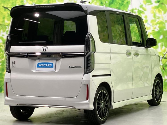 N-BOXカスタムL ターボ コーディネートスタイル