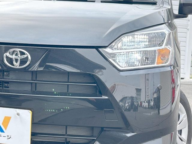 �yLED�w�b�h���C�g�z���V����ԑ��s�����ǍD�Ȏ��E���m�ۂ����S���ĉ^�]�ł��鍂�P�xLED�w�b�h���C�g�𑕔�!�_�����x�������A����d�͂��}�����Ă��܂��B