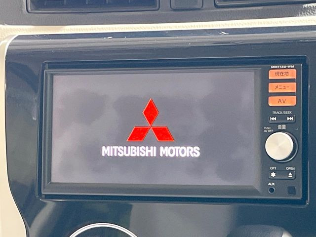 �y�����i�r�z�l�C�̏����i�r�𑕔����Ă���܂��B�i�r�̎g���₷���͂������A�I�[�f�B�I�@�\���[��!�L�����v�◷�s�͂������A�ʋ΂┃�����ȂǕ��i�̃h���C�u���y�����Ȃ�͂���