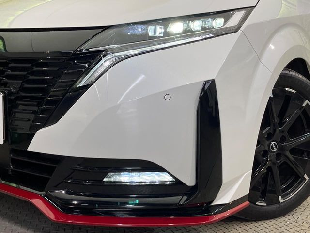 �y�V�[�P���V�����^�[�������v�t��LED�w�b�h���C�g�z�l�C�́w�����E�B���J�[�x�t����LED�w�b�h���C�g�𑕔��􍂋����͂������A�_�����͑��݊������Ղ�ő��Ԃ�����F������₷�����S�ł��B