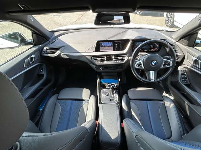 2シリーズグランクーペ218i Mスポーツ