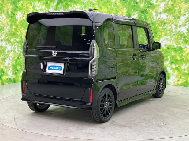 N-BOXカスタムL ターボ スタイルプラス ブラック