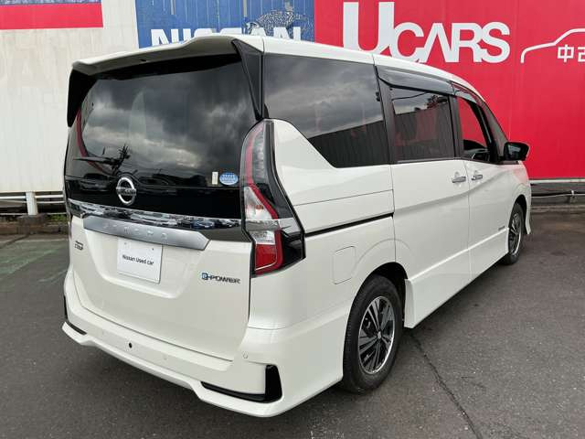 セレナ1.2 e-POWER ハイウェイスターV