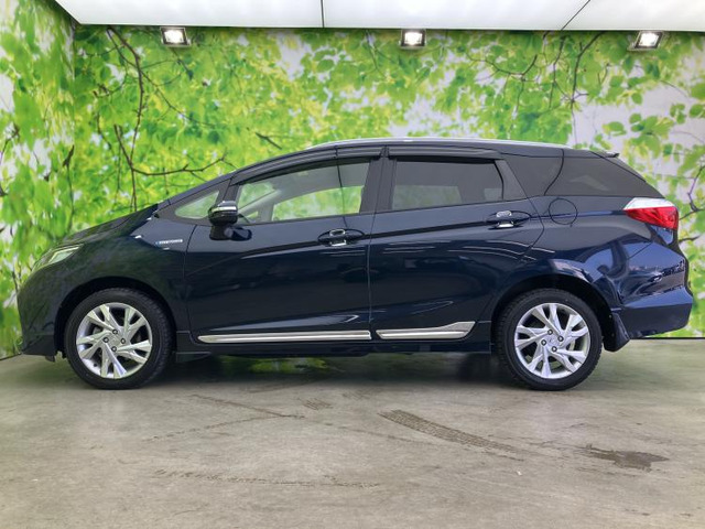 シャトル1.5 ハイブリッド Z 4WD