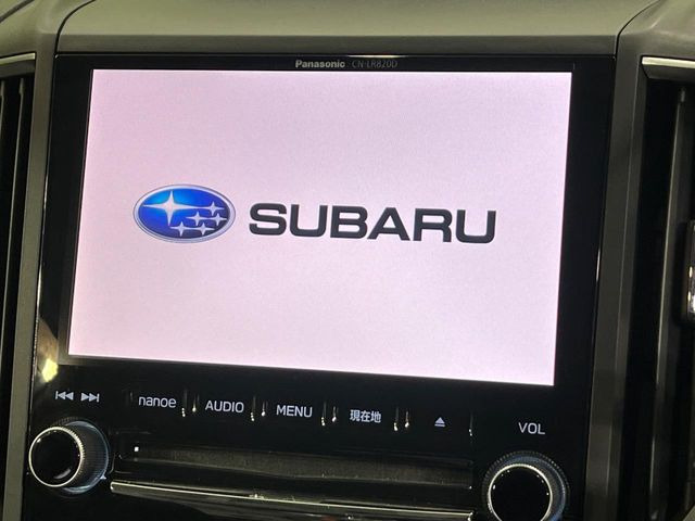 【純正8インチナビ】人気の純正ナビを装備しております。ナビの使いやすさはもちろん、オーディオ機能も充実!キャンプや旅行はもちろん、通勤や買い物など普段のドライブも楽しくなるはず♪