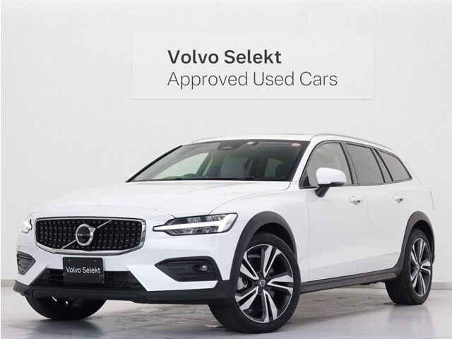 V60クロスカントリーアルティメット B5 AWD 4WD