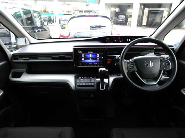 ステップワゴン1.5 スパーダ ホンダ センシング 4WD