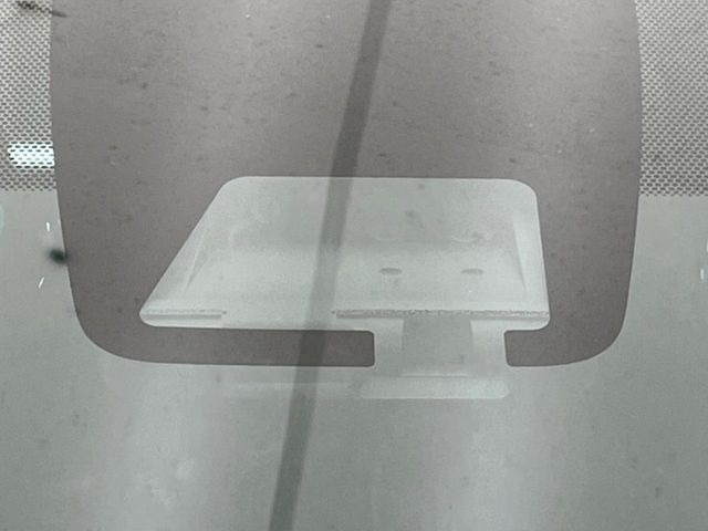 �y�g���^�Z�[�t�e�B�Z���X�z���s���ɑO���̎ԗ�����F�����A�Փ˂������Ȏ��͌x��ƃu���[�L�ŏՓˉ���Ɣ�Q�y�����A�V�X�g�B�����S�Ƀh���C�u�����y���݂��������܂��B