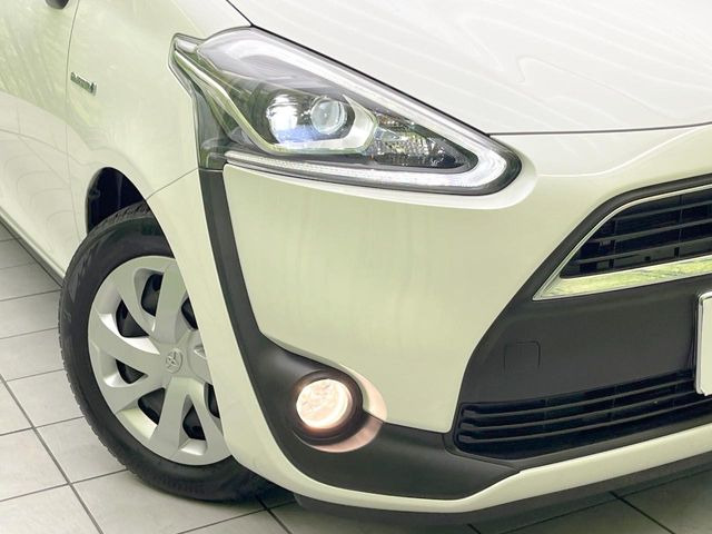 �yLED�w�b�h���C�g�z���V����ԑ��s�����ǍD�Ȏ��E���m�ۂ����S���ĉ^�]�ł��鍂�P�xLED�w�b�h���C�g�𑕔�!�_�����x�������A����d�͂��}�����Ă��܂��B