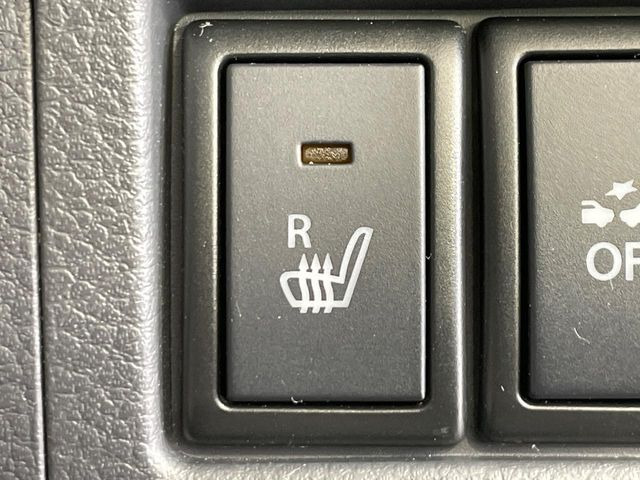 �y�V�[�g�q�[�^�[�z�������ɏd�󂷂�V�[�g�q�[�^�[!�G�A�R����葁�����܂��Ă����̂Ŋ�����̐l�����S�ł��ˁ�G�A�R���̉����͊������邩����A�Ƃ������ɂ����������߂ł��B