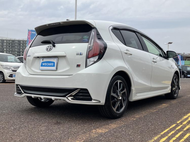 アクア1.5 G GRスポーツ