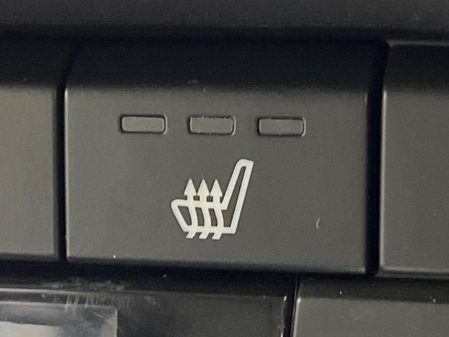 �y�V�[�g�q�[�^�[�z�������ɏd�󂷂�V�[�g�q�[�^�[!�G�A�R����葁�����܂��Ă����̂Ŋ�����̐l�����S�ł��ˁ�G�A�R���̉����͊������邩����A�Ƃ������ɂ����������߂ł��B