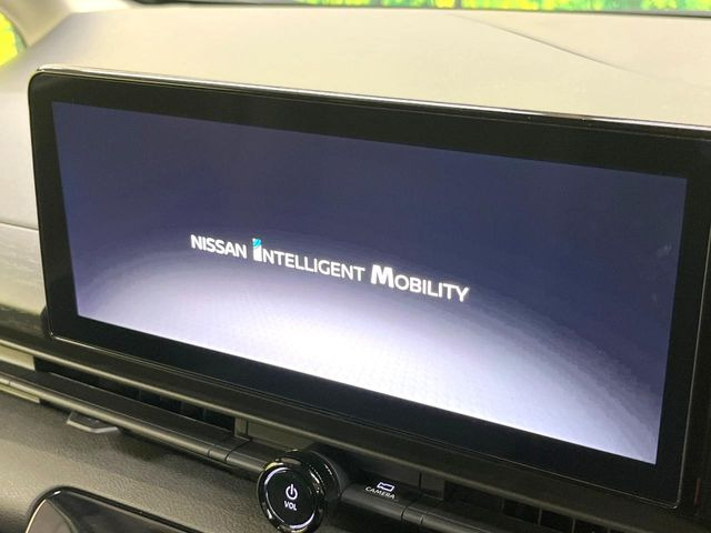 セレナ1.4 e-POWER XV