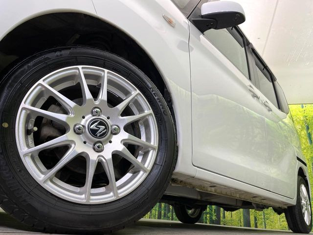 �y14�C���`�A���~�z�C�[���z�O�ςɃ}�b�`�����A���~�z�C�[���𑕒����Ă���܂��B�e��A���~�z�C�[����A�X�^�b�h���X�^�C�����戵�����Ă���܂��B���񂲑��k����������