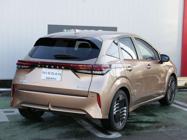 ノートオーラ1.2 G FOUR 4WD