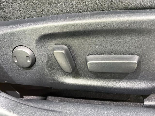 �y�p���[�V�[�g�z�X�C�b�`��ŊȒP�ɃV�[�g�̔��������\!�d��������͂�����܂���!���K�ȃV�[�g�|�W�V�����ɃZ�b�g���āA���K�ȃh���C�u�����y���݂��������B