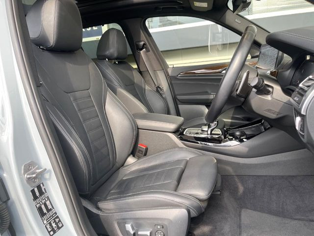 ���V�[�g�̎g�p��:�j��E�ւ�������Ȃ��A�����̒ʂ肫�ꂢ�ȏ�Ԃ��ێ����Ă���܂��B�܂��A�����N���[�j���O�E�R�[�e�B���O�����p�����������܂��B