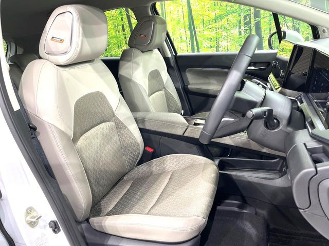 �y����n�[�t���U�[�V�[�g�z�������ƍ���S�n�𗼗������l�C�̃V�[�g���w�ʁE���ʂ̃t�@�u���b�N�f�ނ́A�ʋC���̗ǂ��⊊��ɂ����ɗD��Ă��܂��B�C���╞���ɍ��E���ꂸ���K�ɂ���肢�������܂��B