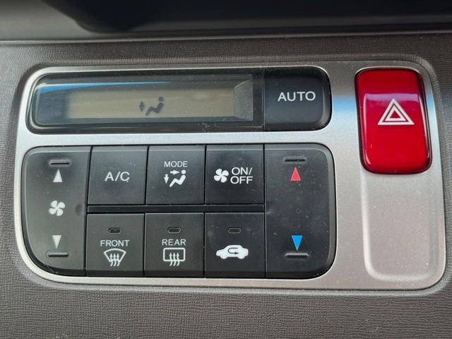 �y�I�[�g�G�A�R���z��x���D�݂̉��x�ɐݒ肷��΁A�ԓ��̉��x�����m�����ʂ≷�x�������Œ����B����&hellip;����&hellip;�Ɖ��x���X�C�b�`���������K�v�͂���܂���B���K�Ȏԓ���Ԃɂ͕K�{�̋@�\�ł��ˁ�