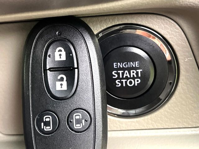 �y�L�[���X�X�^�[�g�V�X�e���z�J�o����|�P�b�g�ɓ��ꂽ�܂܂ł��h�A�̎{���E�������\�ȃX�}�[�g�L�[�𑕔��B�G���W���̃I���E�I�t�����J�M�����o���K�v����������Ƃ��Ă��֗��ł���