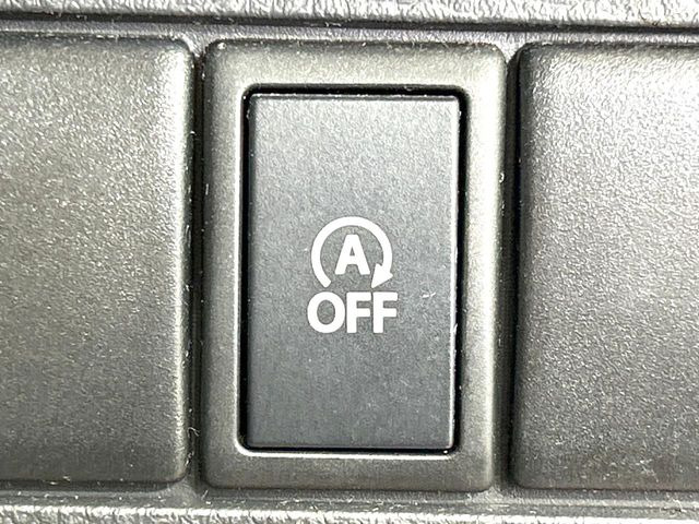 �y�A�C�h�����O�X�g�b�v�z�ԐM����a�؂Œ�Ԃ����ۂɃG���W�����~���A���ʂȔR���̏����}���܂��B�R��������ی�ɂȂ���@�\��G���W���̓u���[�L�𗣂��΍Ďn�����܂��B