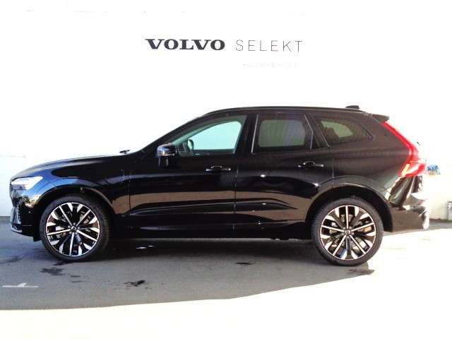 XC60ウルトラ T6 AWD プラグイン ハイブリッド 4WD