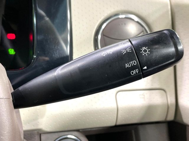 �y�I�[�g���C�g�z����̖��邳�ɉ����Ď����Ńw�b�h���C�g�̓_���E�������ł���@�\�ł�!���C�g�̕t���Y��E�����Y��Ȃǂ������Ȃ�A�J�̓���[���̑��s�����S!�g���l���ʉߎ����֗��ł��ˁ�