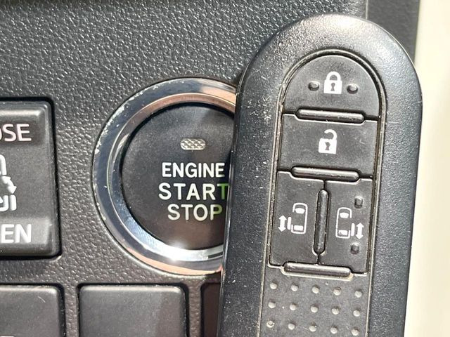 �y�L�[�t���[�V�X�e���z�J�o����|�P�b�g�ɓ��ꂽ�܂܂ł��h�A�̎{���E�������\�ȃX�}�[�g�L�[�𑕔��B�G���W���̃I���E�I�t�����J�M�����o���K�v����������Ƃ��Ă��֗��ł���