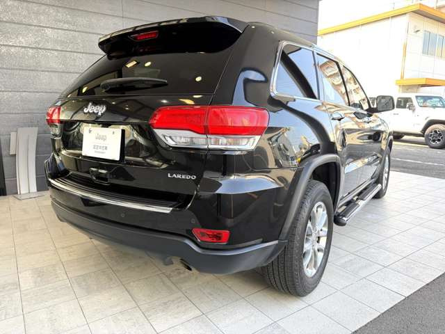 グランドチェロキーラレード 4WD