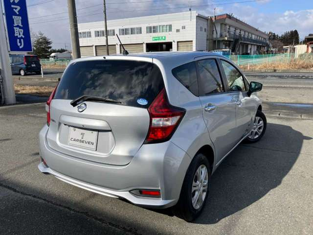 ノート1.2 X FOUR 4WD