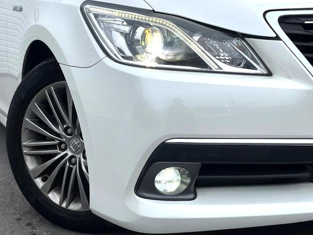 �yHID�w�b�h���C�g�z���ɖ��邭�O�����Ƃ炵�Ă����̂ŁA���V����Ԃ̑��s�������E�ǍD�ň��S���Ă���肢�������܂��B