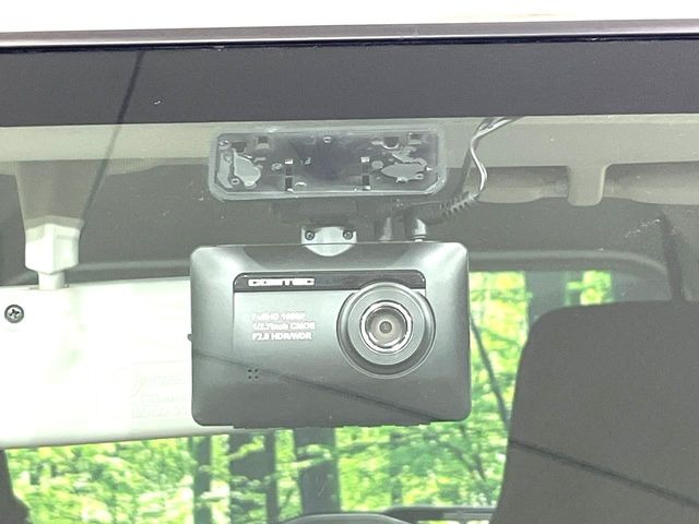 �y�h���C�u���R�[�_�[�z�h���C�u���R�[�_�[����!���s���͂������A������^�]�⎖�̂ɑ��������ہA�f���ŋL�^���A����̃��X�N�ɔ����܂��B���L�^�pSD�J�[�h�͂��q�l�����g�ł��������������K�v������܂��B