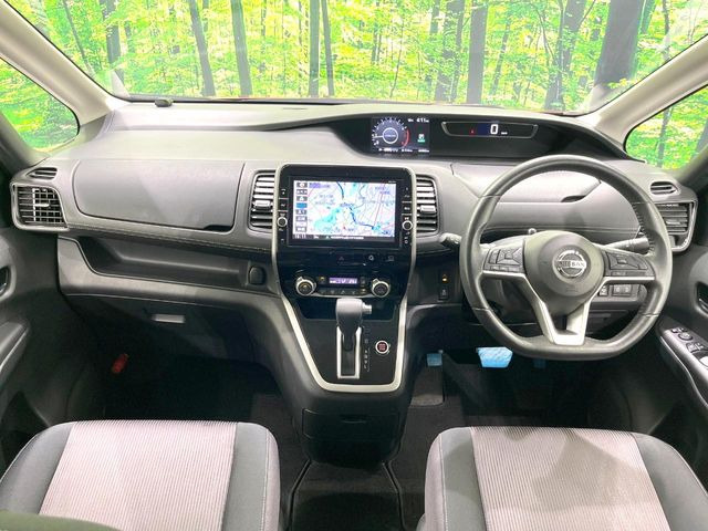 セレナ2.0 ハイウェイスター Vセレクション