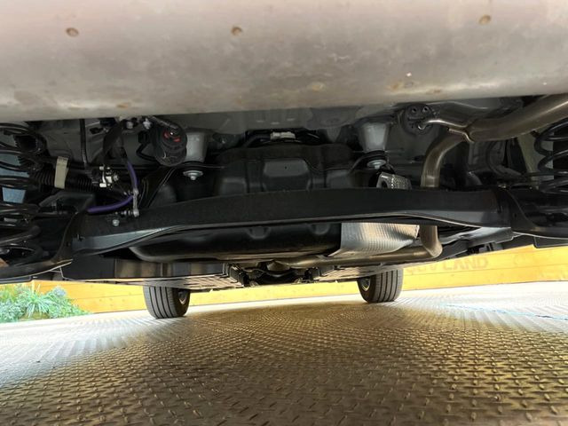 ����肪���ꂢ�Ȃ����ɁA�h�K���H�̎{�H���I�X�X���B�~��n��͂������A���ݕ��ɂ��Z���̕���A��Ń}�����E�E�B���^�[�X�|�[�c���������ɂ��D�]���������Ă���܂��B