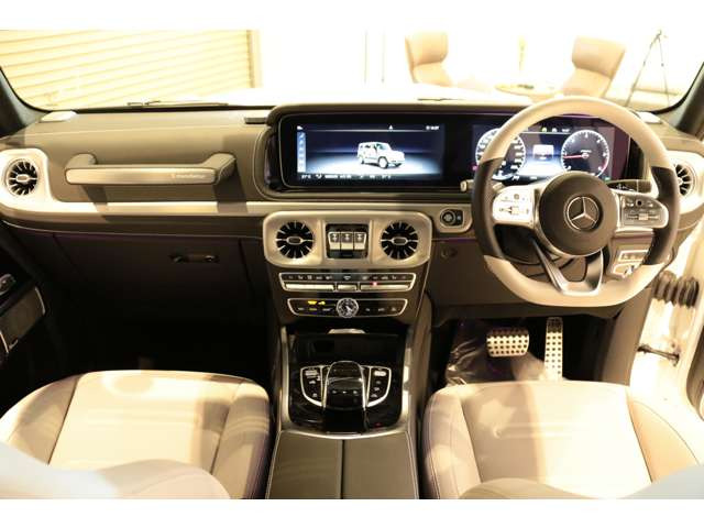 GクラスG400d AMG ライン 4WD