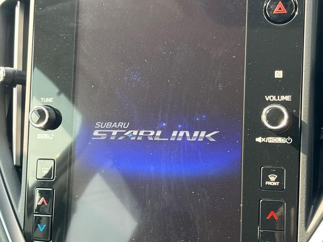 【11.6インチナビ】スマートフォン感覚で使用できる、インパクトのある11.6インチナビを装備!ナビやオーディオ操作はもちろん、各種車両情報もこの画面から確認・設定できます♪