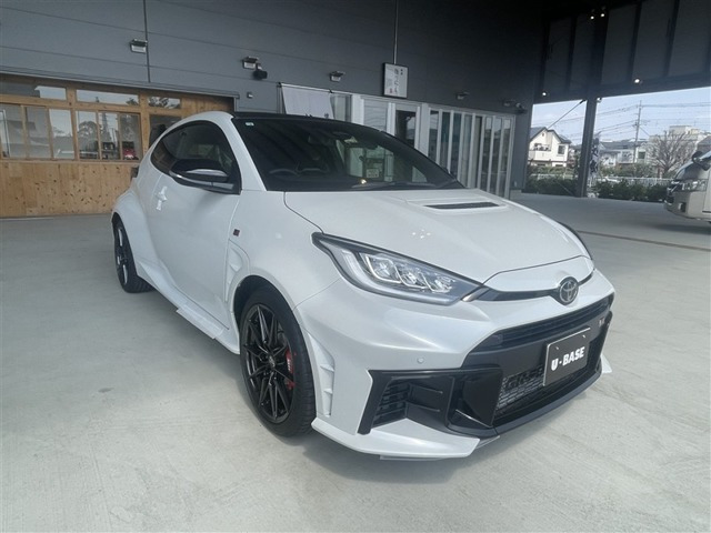 GRヤリス1.6 RZ ハイ パフォーマンス + エアロ パフォーマンス パッケージ GR-DAT 4WD