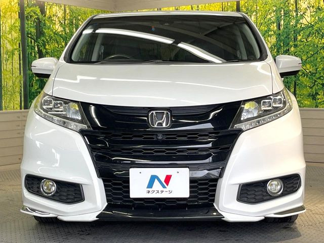 弊社では、全車『修復歴なし』のお車のみ取り扱っております。専任バイヤーによる厳選した仕入れの後、入庫後の車両チェックを行い、ネクステージが認定した高品質な中古車をご提供しております。