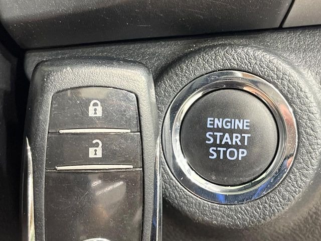 �y�X�}�[�g�L�[�z�J�o����|�P�b�g�ɓ��ꂽ�܂܂ł��h�A�̎{���E�������\�ȃX�}�[�g�L�[�𑕔��B�G���W���̃I���E�I�t�����J�M�����o���K�v����������Ƃ��Ă��֗��ł���