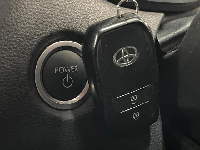 �y�X�}�[�g�L�[�z�J�o����|�P�b�g�ɓ��ꂽ�܂܂ł��h�A�̎{���E�������\�ȃX�}�[�g�L�[�𑕔��B�G���W���̃I���E�I�t�����J�M�����o���K�v����������Ƃ��Ă��֗��ł���