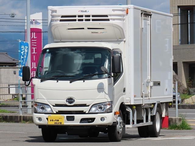 デュトロ冷蔵冷凍車