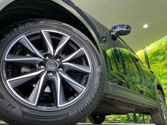 �y����19�C���`�A���~�z�C�[���z�O�ςɃ}�b�`���������A���~�z�C�[���𑕒����Ă���܂��B�e��ЊO�A���~�z�C�[����A�X�^�b�h���X�^�C�����戵�����Ă���܂��B���񂲑��k����������