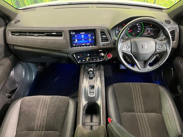 ヴェゼル1.5 ハイブリッド RS ホンダセンシング