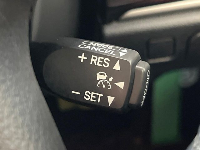 �y���[�_�[�N���[�Y�R���g���[���z�������H�ł̒��������s���y��!!�����ő��x��ۂN���[�Y�R���g���[�����A�Փˌy���V�X�e���ƘA�g���A�O���̎ԗ������m���ĎԊԂ�ۂ悤�ɑ��x���߂��Ă���܂�!!