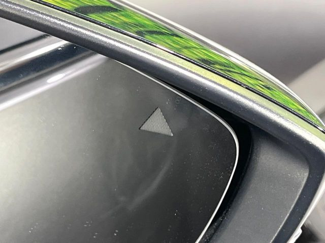 �y�u���C���h�X�|�b�g���j�^�����O�z���s���A�h�A�~���[�̎��p�ɂȂ�₷���ӏ��Ɍ㑱�Ԃ��ڋ߂���ƃT�C�h�~���[�t�߂Ɍx����\���A�h���C�o�[�ɒ��ӊ��N�����Ă���܂��B