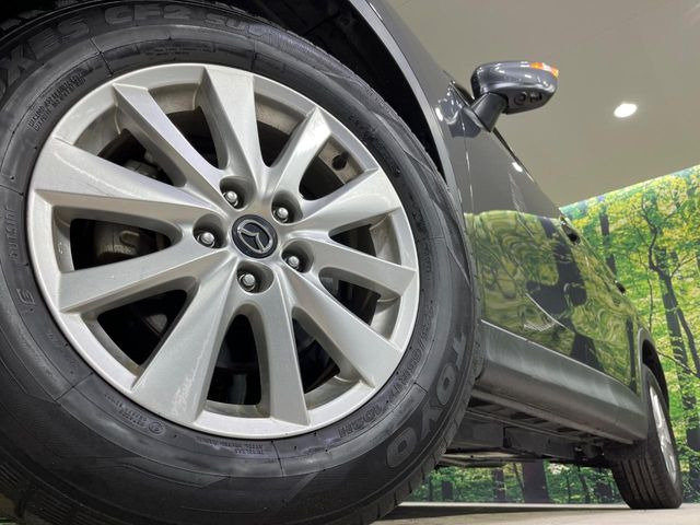 �y����17�C���`�A���~�z�C�[���z�O�ςɃ}�b�`���������A���~�z�C�[���𑕒����Ă���܂��B�e��ЊO�A���~�z�C�[����A�X�^�b�h���X�^�C�����戵�����Ă���܂��B���񂲑��k����������