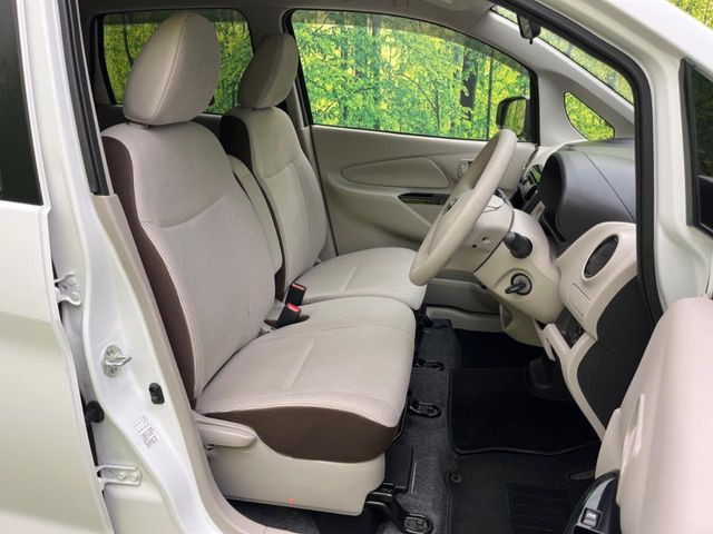 �^�]�ȃV�[�g���͎g�p�������Ȃ��A�ǍD�ȏ�ԂƂȂ��Ă��܂��B���J�Ɏg���Ă������Ƃ��悭�킩��܂��ˁB