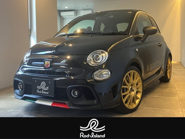 アバルト695セッタンタチンクエアニヴェルサーリオ1.4 ベースグレード