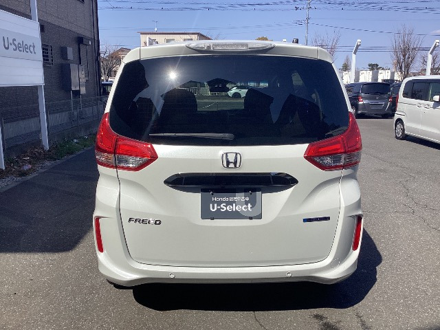 フリード1.5 ハイブリッド G